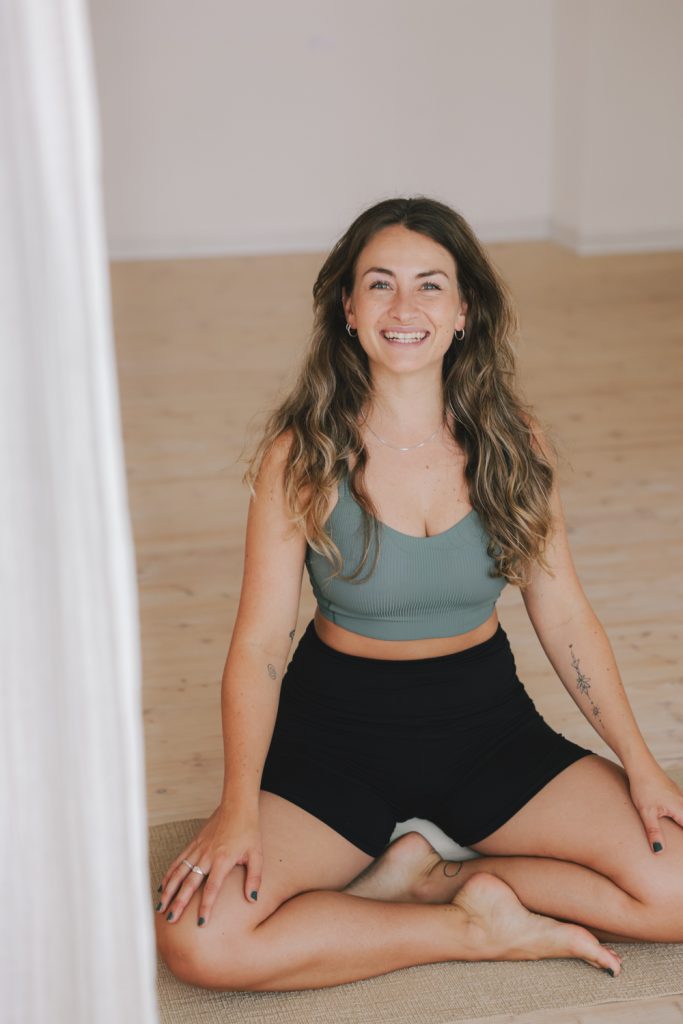 Katharina Sterr Yoga Portfolio