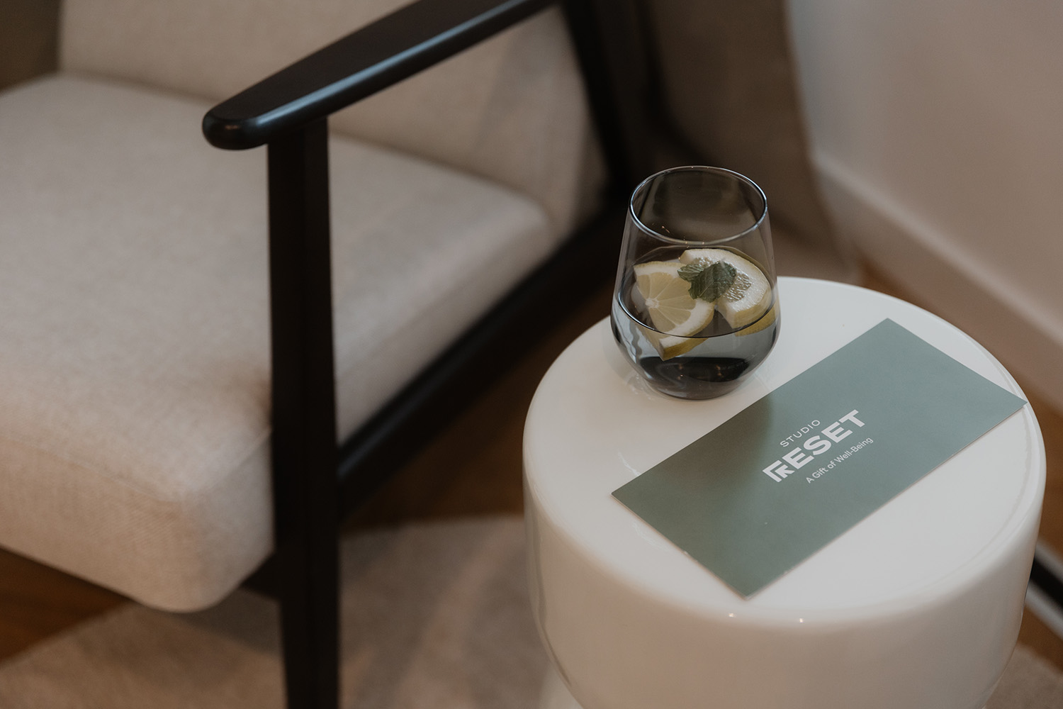 Studio Reset Mirjam Hagen Branding Gutschein