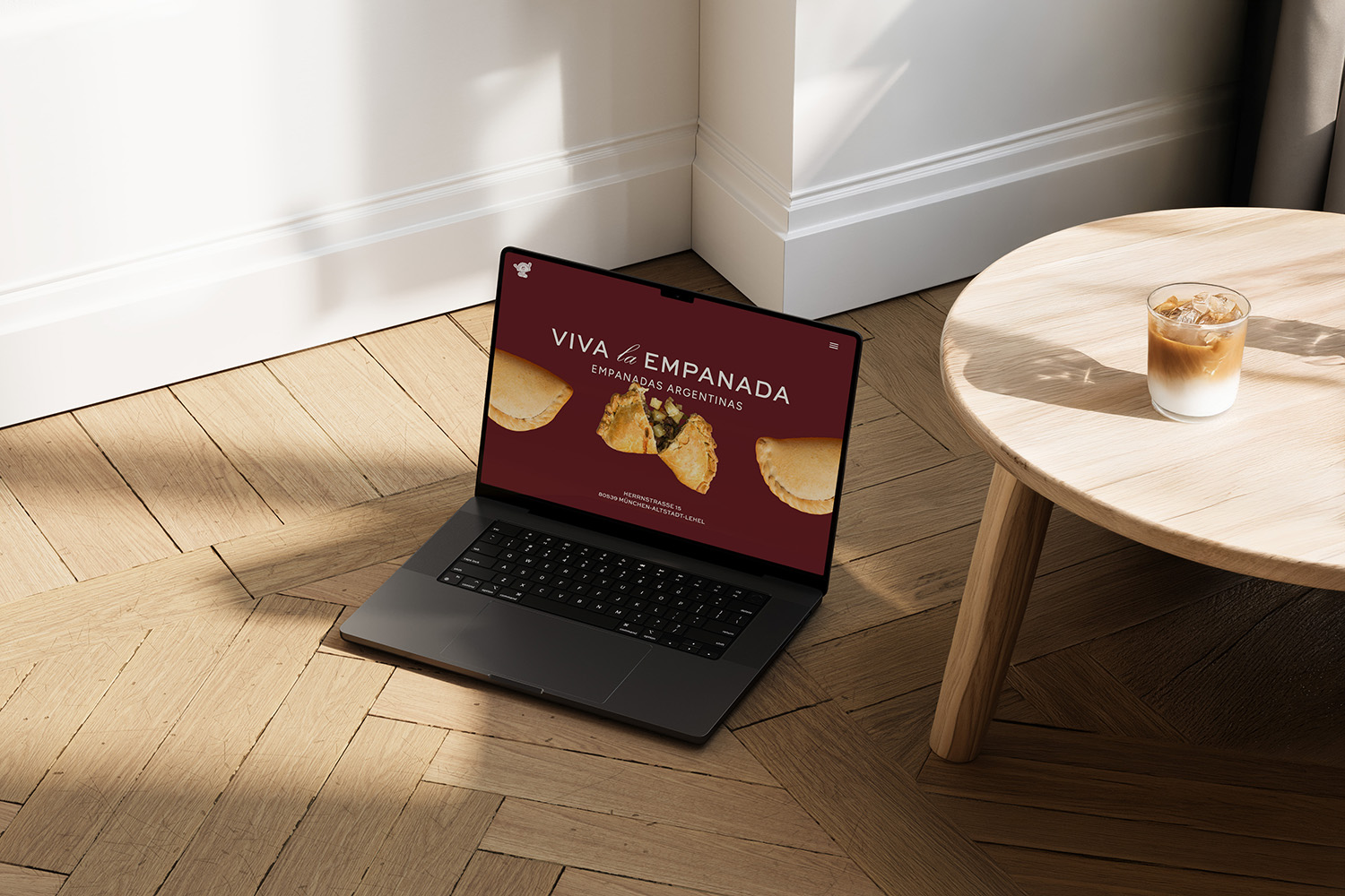 Viva la Empanada München Verpackung Laptop Webdesign Design Branding